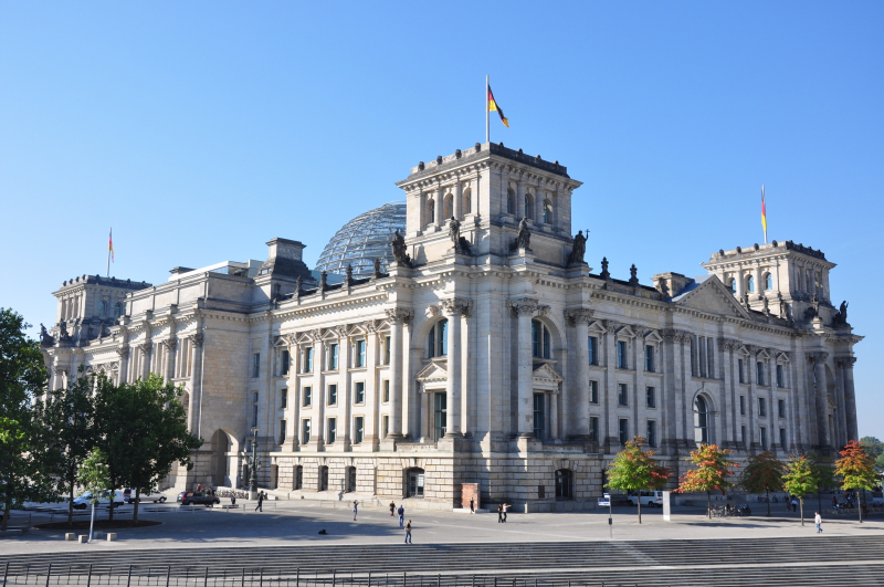 Budynek Reichstagu w Berlinie, gdzie ma dotrzeć protest kierowców z Emden 