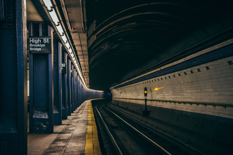 Paryż stacja metra