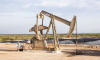 Ropa naftowa: Spadek cen po atakach Iranu na Izrael