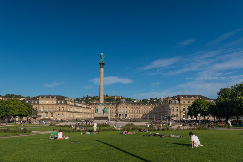 Atak nożownika Stuttgart