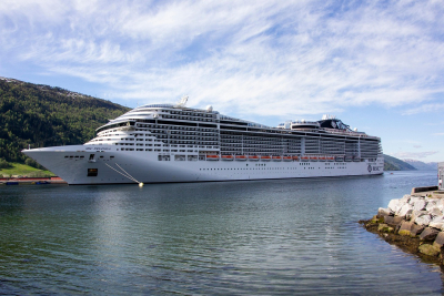 MV Odyssey: Rejs dookoła świata przerwany w Kambodży