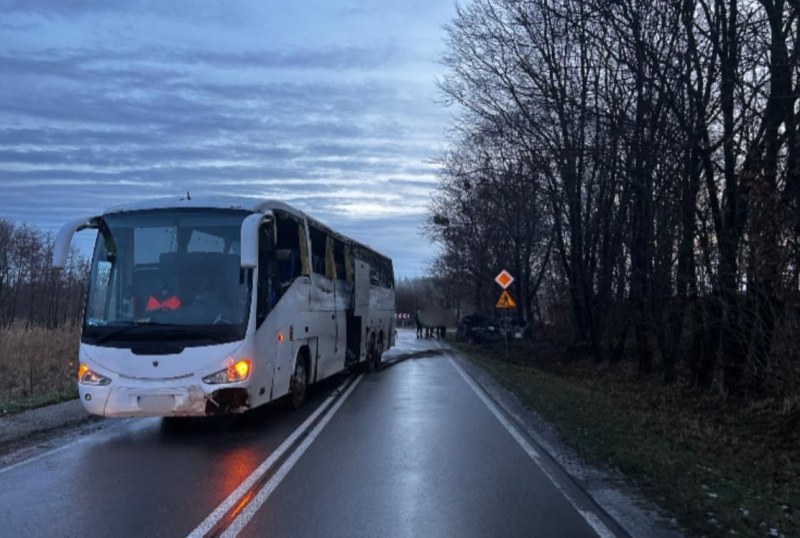 wypadek autokaru-Krupe