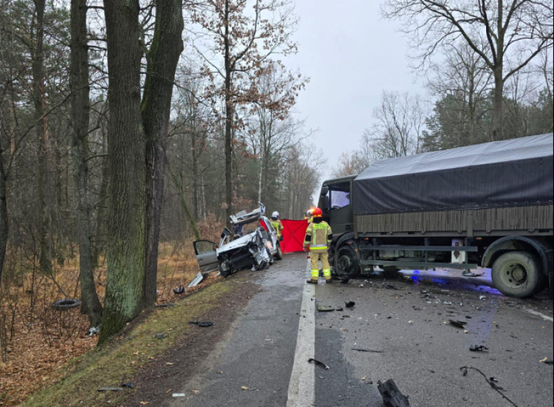 Wypadek na drodze w okolicy Nieporętu