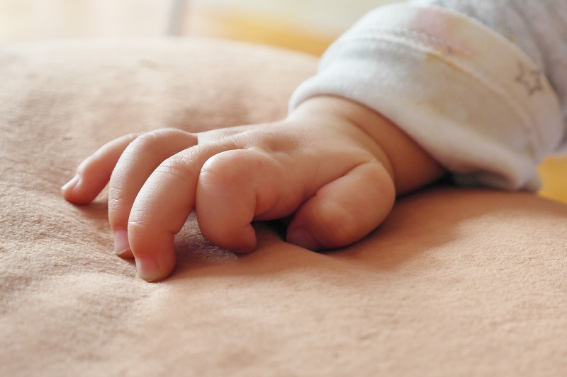 Włochy śmierć dziecka po obrzezaniu